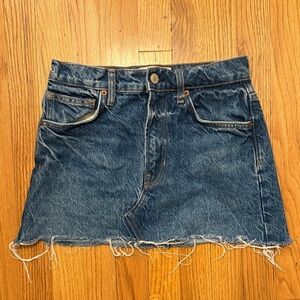Reformation sz 25 Frayed Hem denim Jean Mini Skirt blue great condition